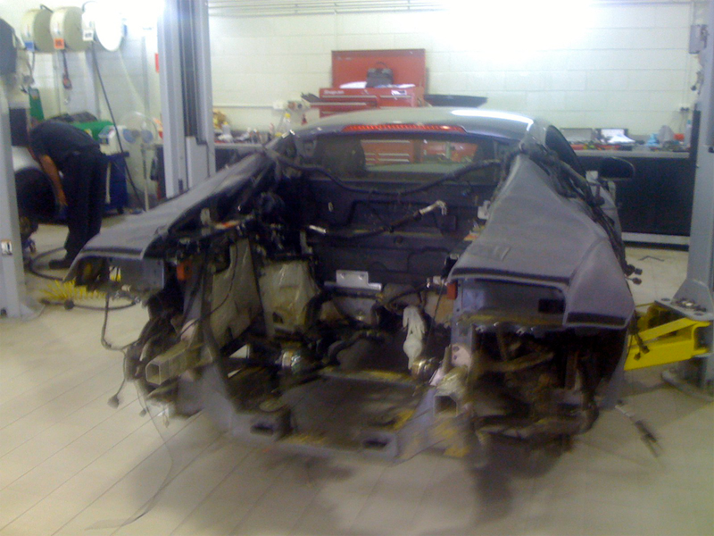 Illustration for article titled Audi R8: Supercar Teardown